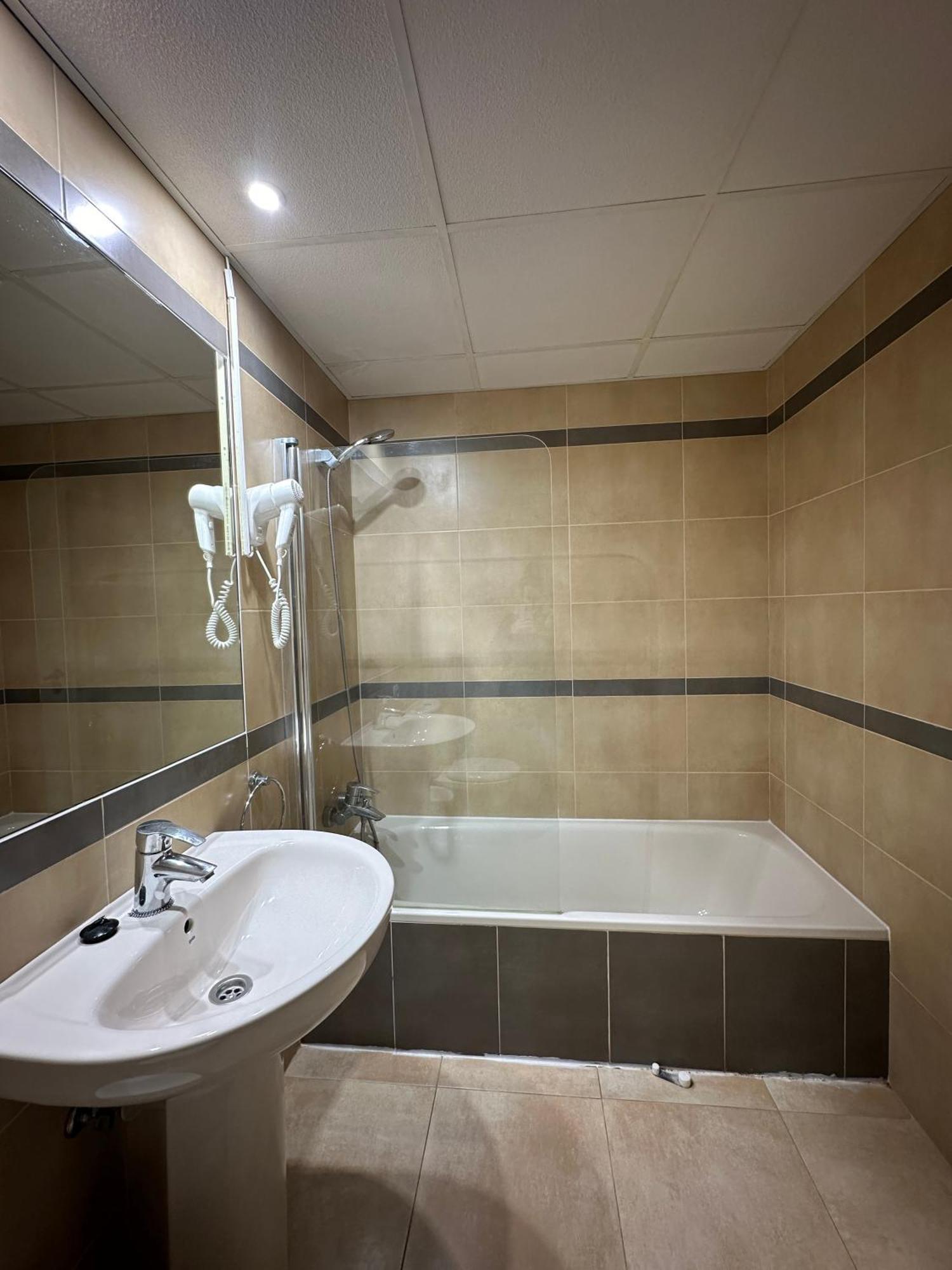 Esmeralda Suites Calpe Buitenkant foto